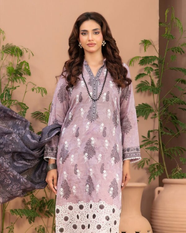 Basma 3 Piece Un-Stitched Lawn D-2054 - Image 3